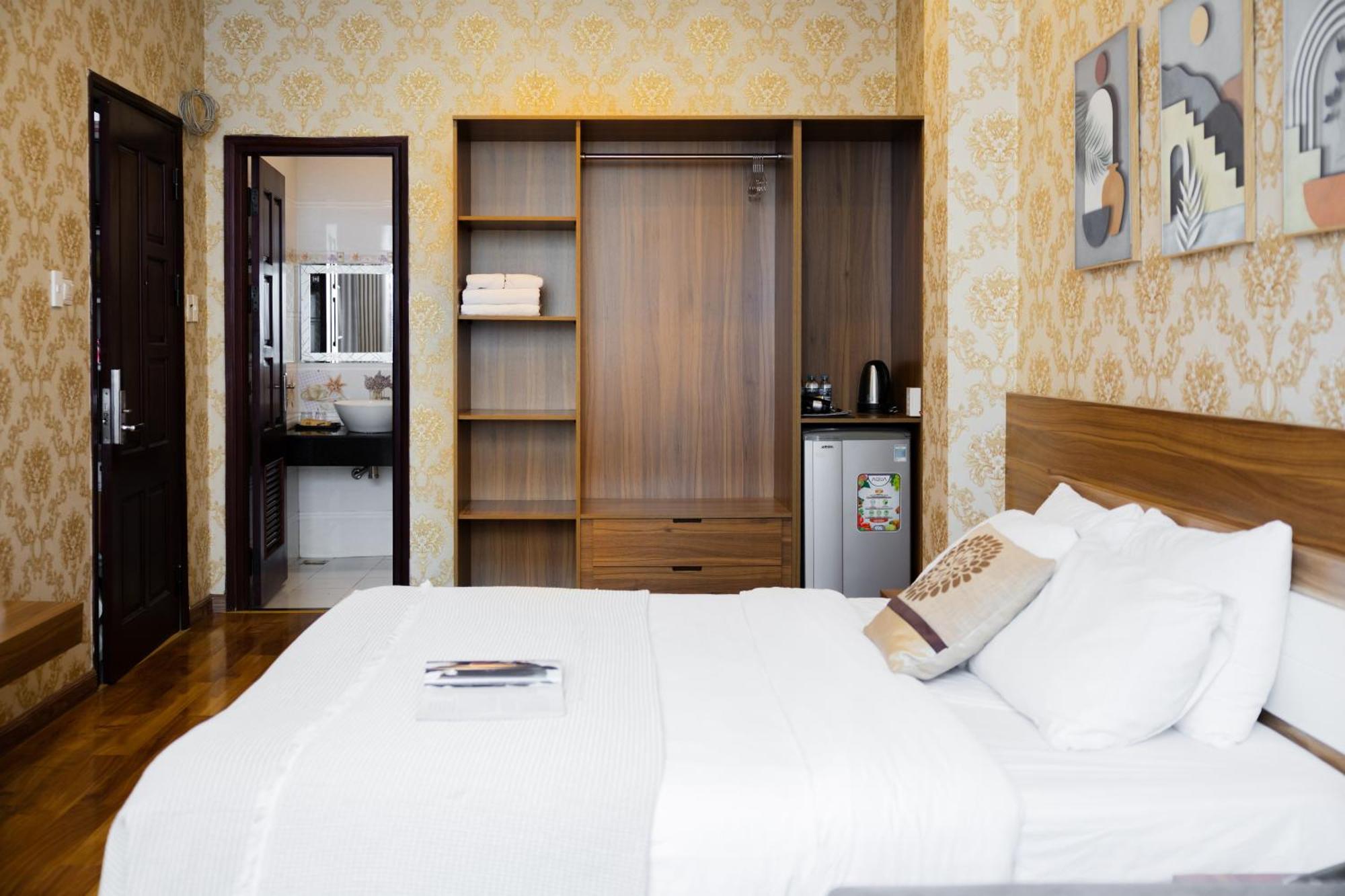 Ttr Vincent Hotel ดาลัด ภายนอก รูปภาพ